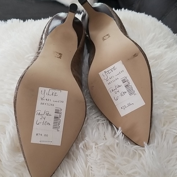 Anne Klein Heels - Picture 2 of 4